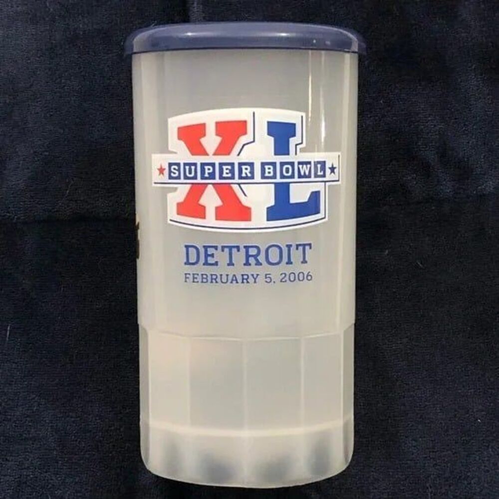 NFL SUPER BOWL XL Detroit 2006 Plastic Souvenir Mug Cup Steelers 21 Seahawks